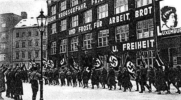 Hundertschaften fordern Überprüfung von Rechtsextremen Parteien