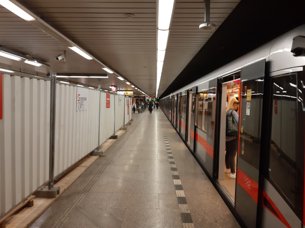 Sechs Berliner U-Bahn-Stationen sind in 'Tor'-Laune